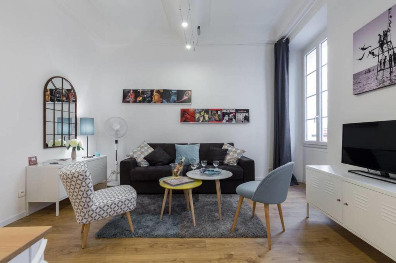 Large One Bedroom Flat In The Old Town * Nizza